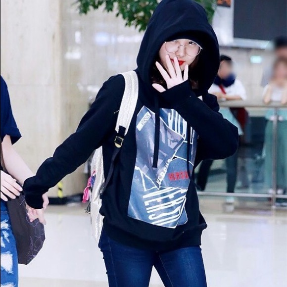 Zayn x Versus Versace Graphic Hoodie - Picture 3 of 8